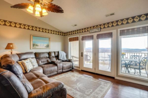 Lakefront Branson Condo, Near Silver Dollar City!